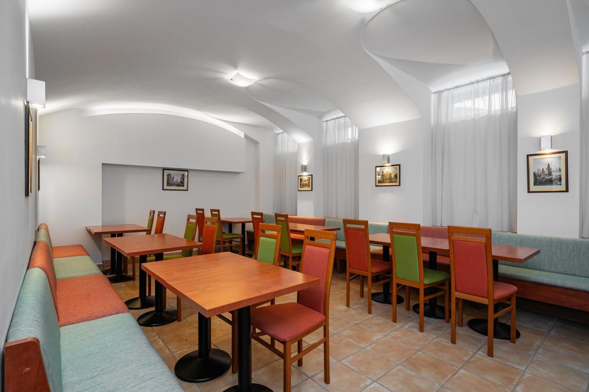 Hotel De Luxe Praha